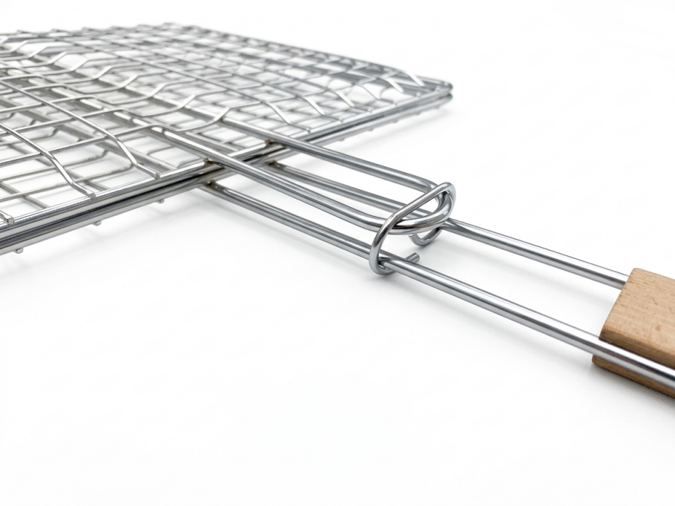 Ahşap Saplı Derin Hazneli Lüks Mangal Izgarası - Barbekü Teli 40x31 cm